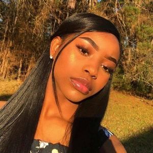 Meet your Posher, Gerrihya